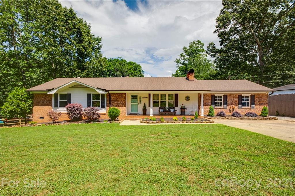 2678 Buffalo Forest Road Lincolnton, NC 28092 - Photo 1 of 29 Gallery Image 1