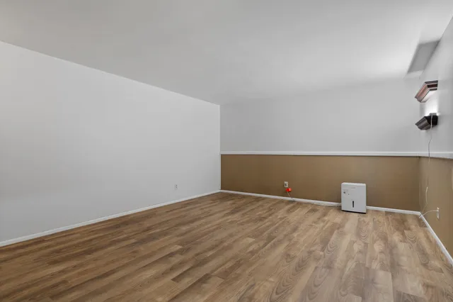 $2,200 | 9434 Neal Road, Manchester, MI 48158