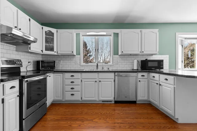 $2,200 | 9434 Neal Road, Manchester, MI 48158