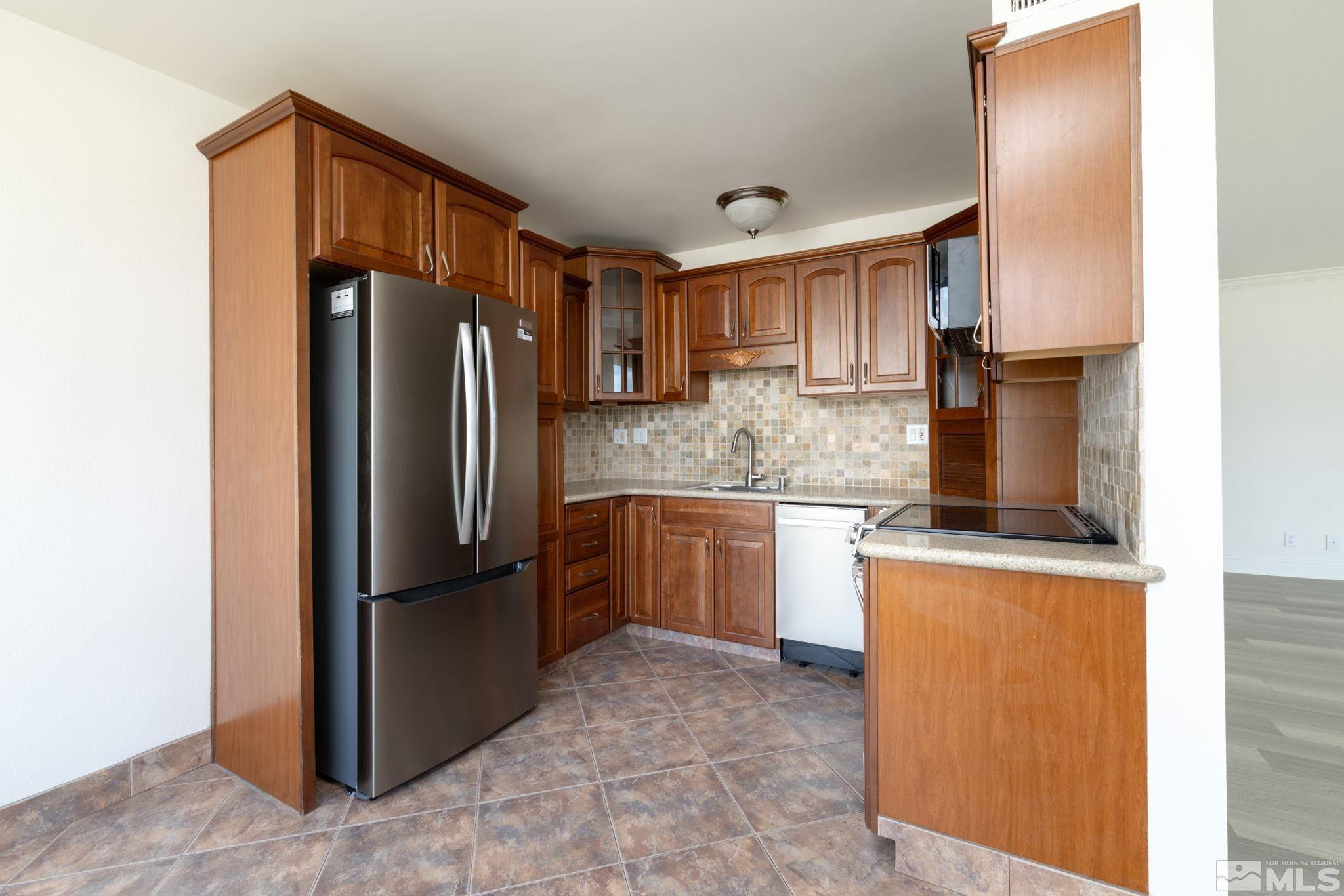 280 Island Avenue, Unit 1103 Reno, NV 89501 - Photo 10 of 23 Photo 10