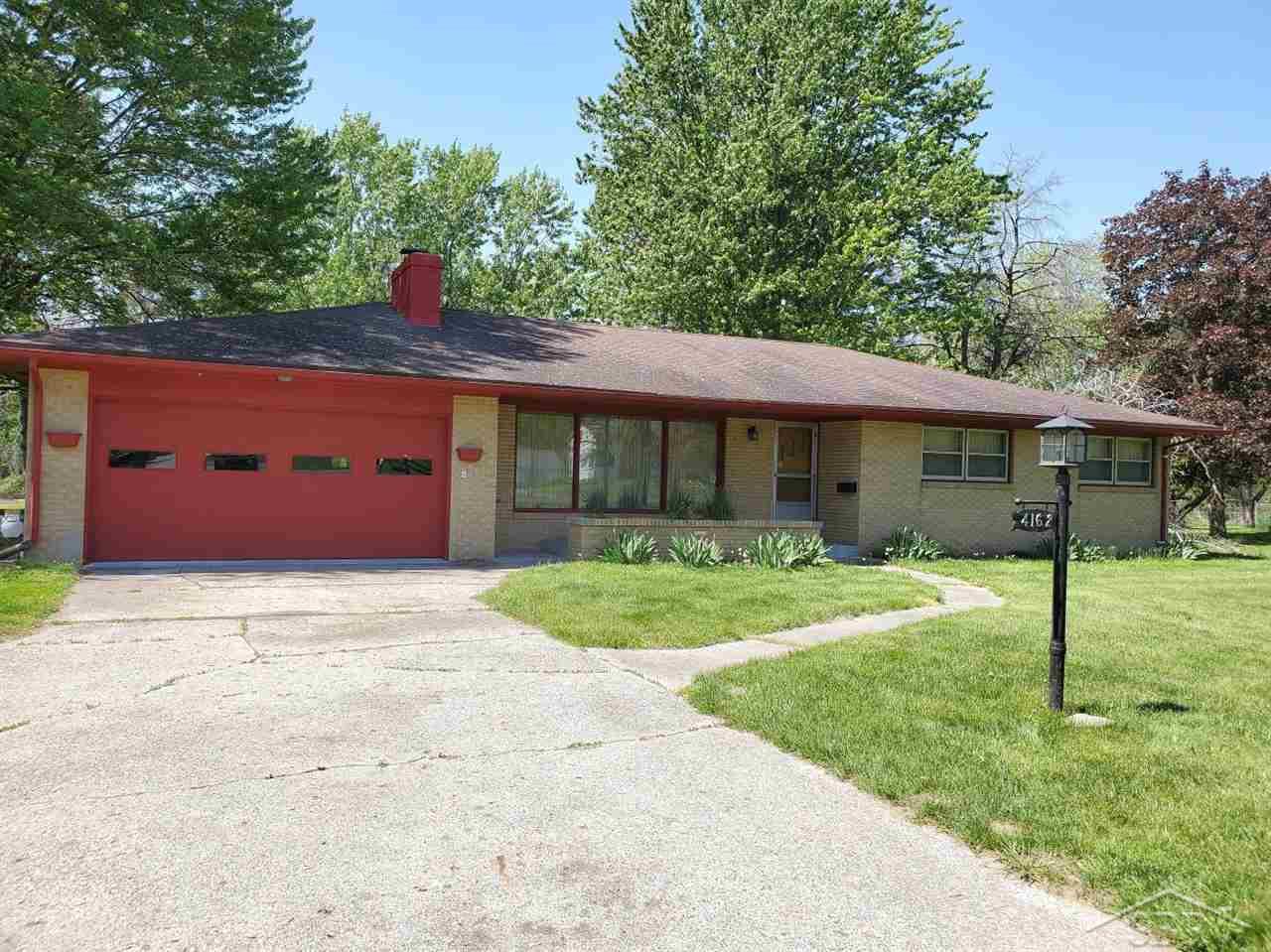 4162 South Washington Road Saginaw, MI 48601 - Photo 1 of 17 50057313.JPG