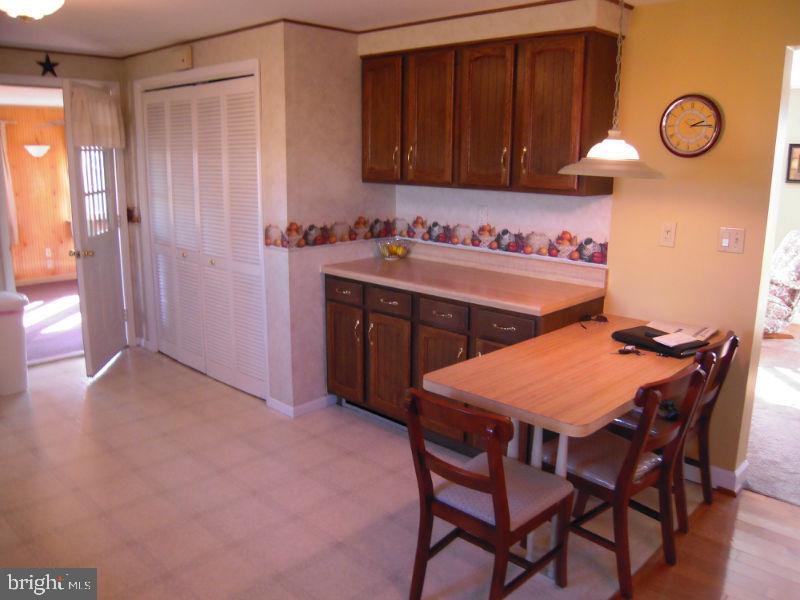 735 Greentree Road Elizabethtown, PA 17022 - Photo 7 of 14