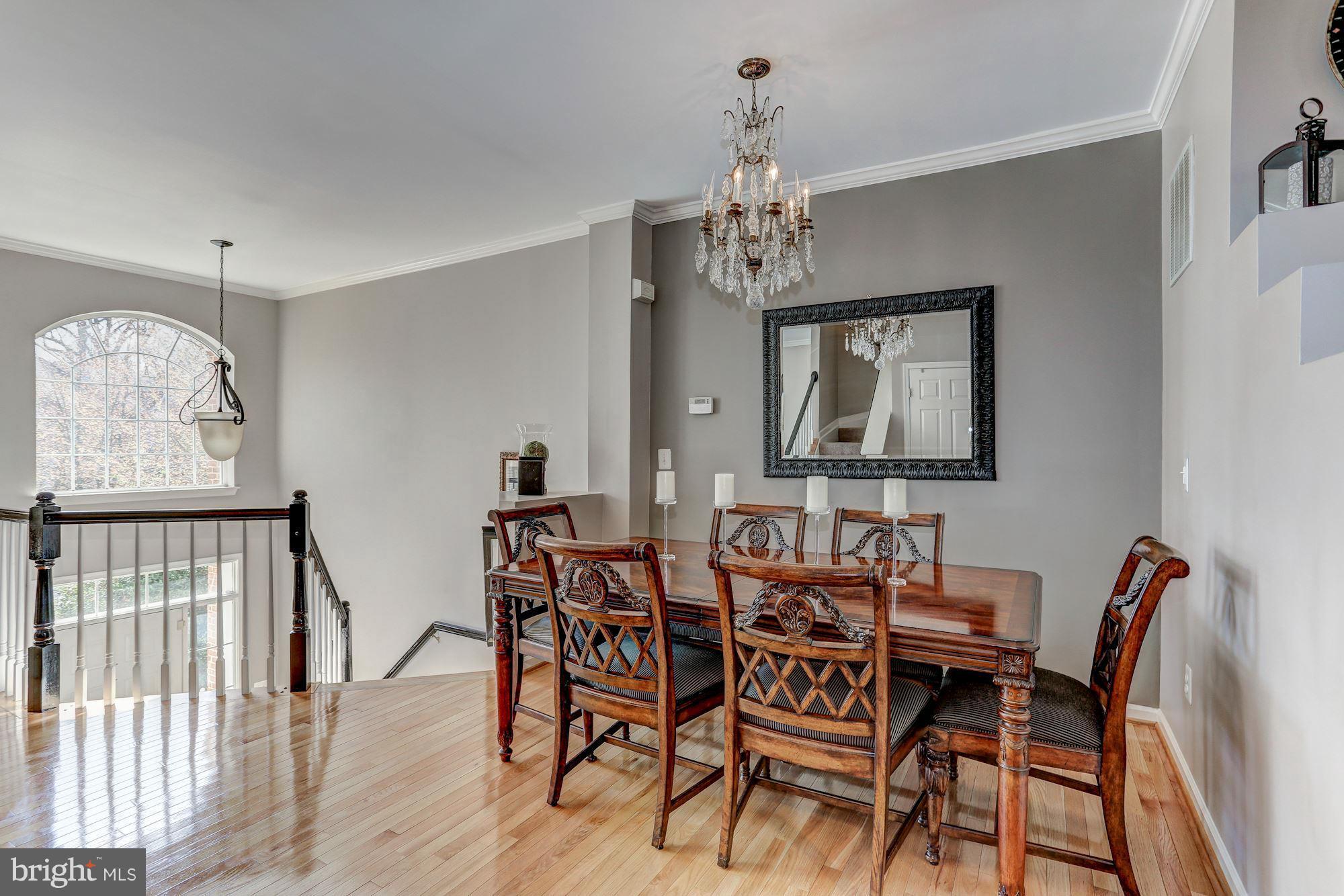 1216 Wild Hawthorn Way Reston, VA 20194 - Photo 6 of 27 Dining Room