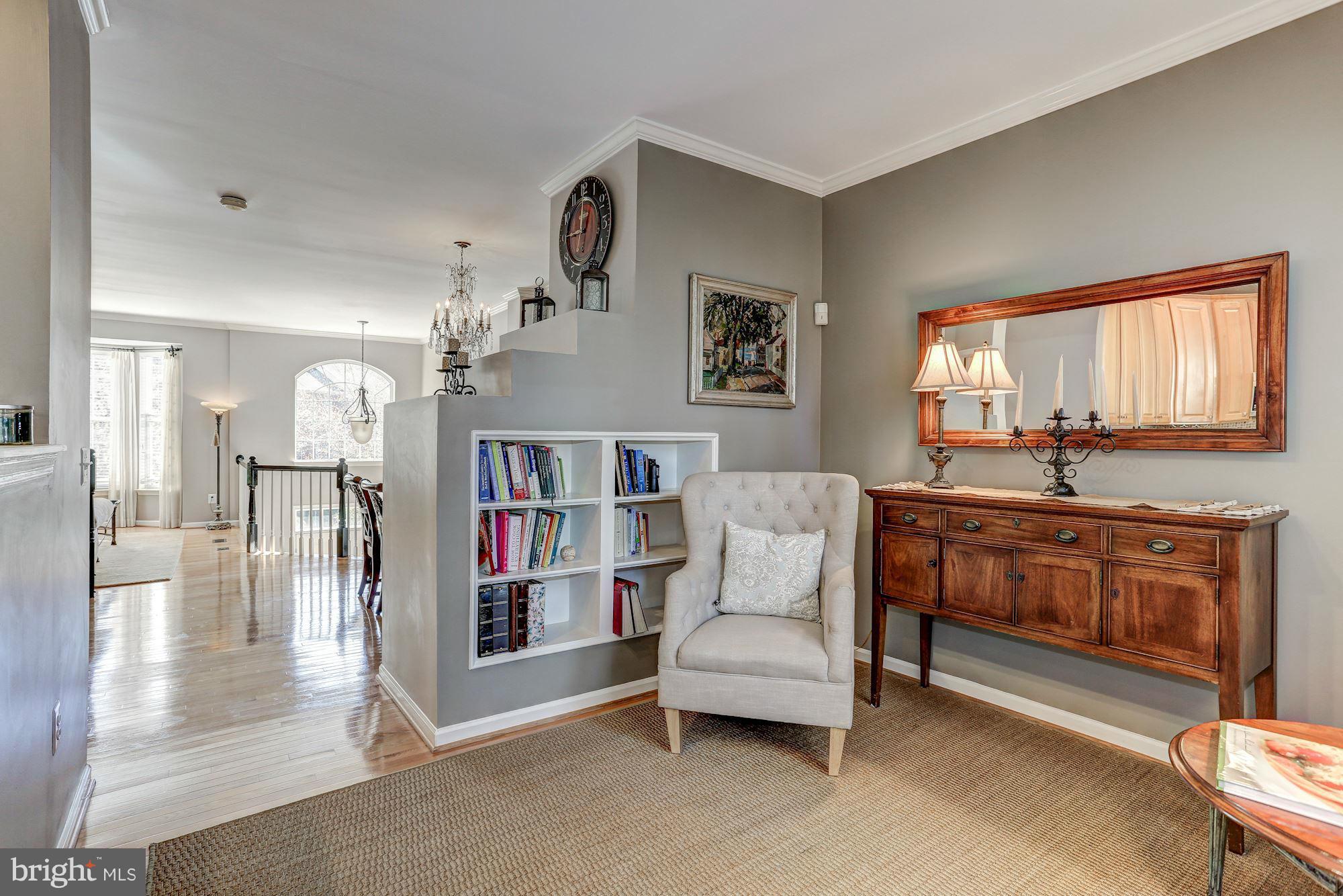 1216 Wild Hawthorn Way Reston, VA 20194 - Photo 10 of 27 Interior (General)