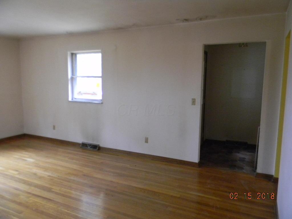 10854 Gorsuch Road Galena, OH 43021 - Photo 3 of 33