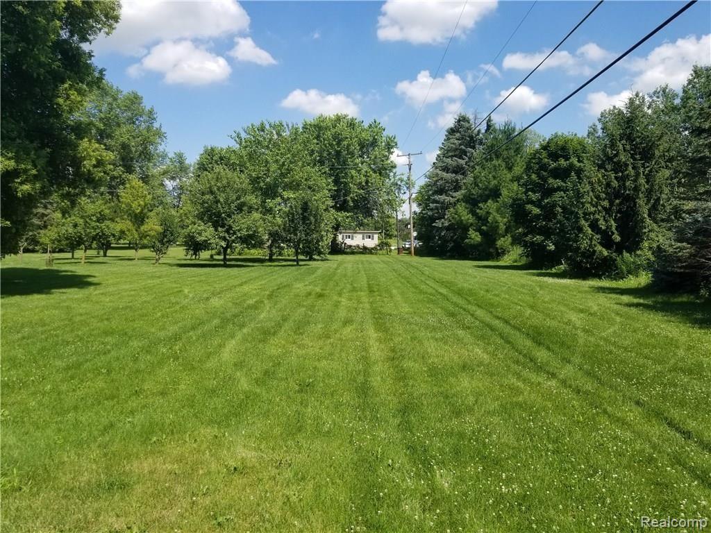 18441 31 Mile Road Ray, MI 48096 - Photo 15 of 21 20180703_152319 (1).jpg