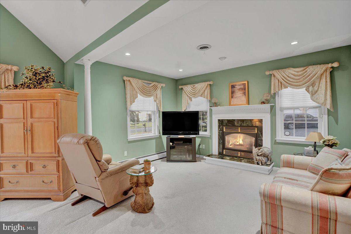 1098 Greentree Road Blue Bell, PA 19422 - Photo 31 of 60 Main Suite