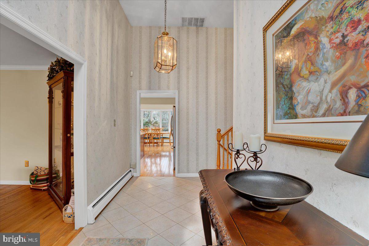 1098 Greentree Road Blue Bell, PA 19422 - Photo 4 of 60 Foyer