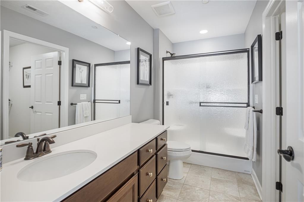 101 Spring Valley Drive Zelienople, PA 16063 - Photo 12 of 24