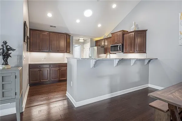 $489,900 | 101 Spring Valley Drive, Zelienople, PA 16063