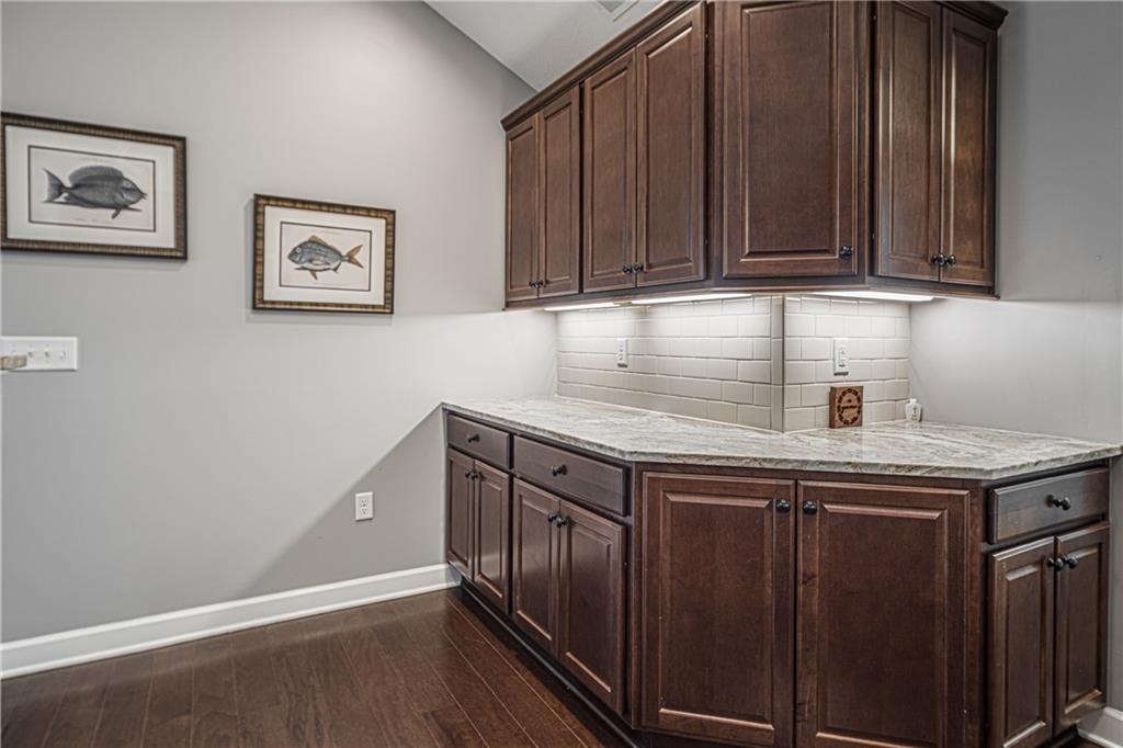 101 Spring Valley Drive Zelienople, PA 16063 - Photo 10 of 24