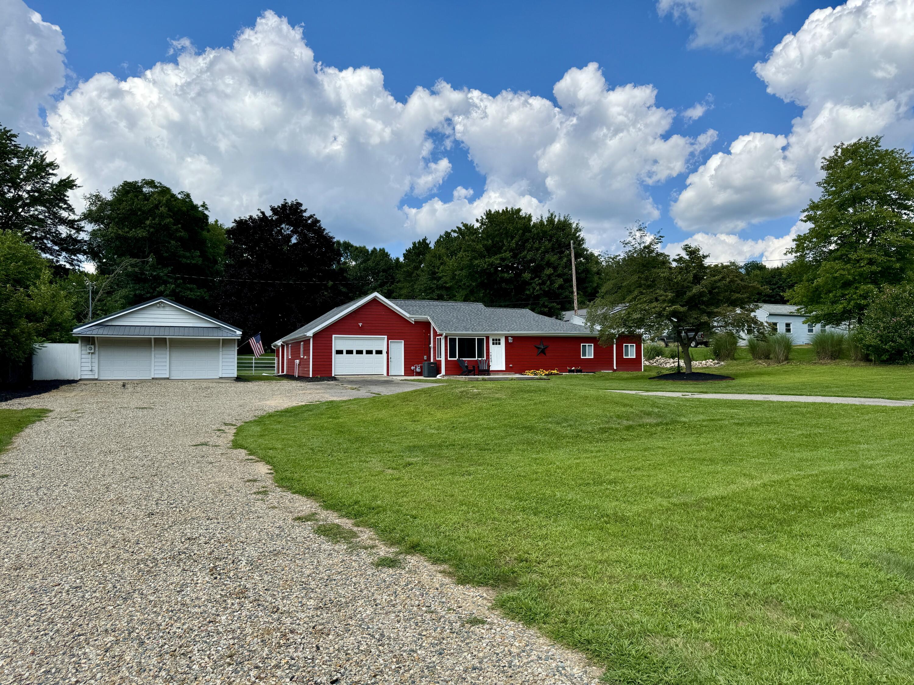 715 Lyon Lake Road Marshall, MI 49068 - Photo 47 of 48 IMG_9018