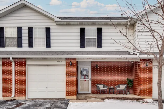 $204,900 | 1502 Anderson Trail, Zion, IL 60099