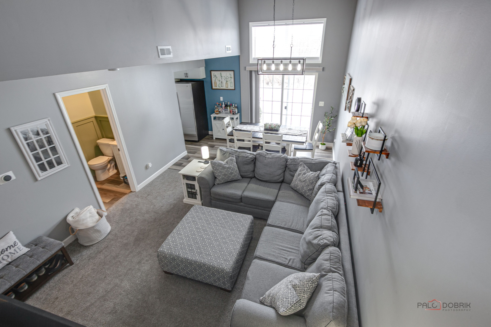 1502 Anderson Trail Zion, IL 60099 - Photo 17 of 30 a living room with furniture and a window