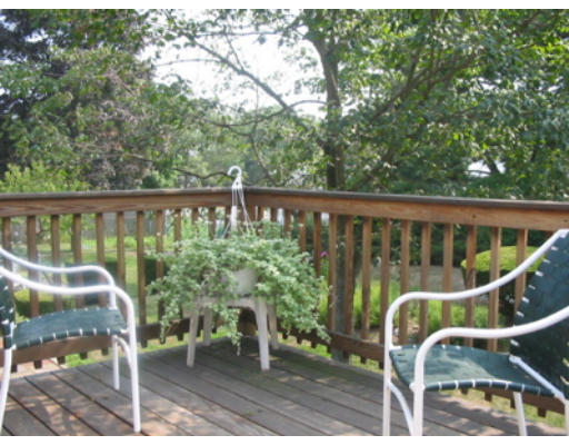 16 Running Brook Road Boston, MA 02132 - Photo 5 of 10 Gallery Image 5