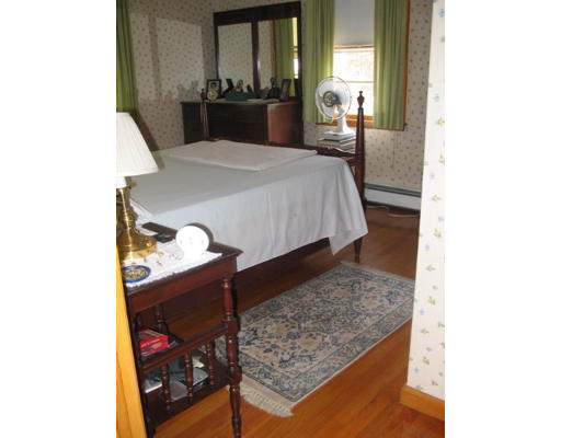 16 Running Brook Road Boston, MA 02132 - Photo 8 of 10 Gallery Image 8