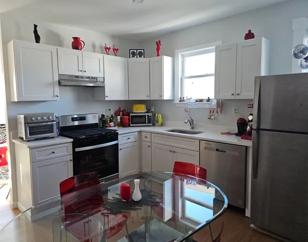 $2,200 | 11 Foskett Court, Unit A, Natick, MA 01760