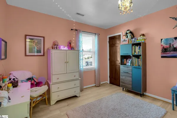 $425,000 | 5 Foxtrail Court, Simpsonville, SC 29680