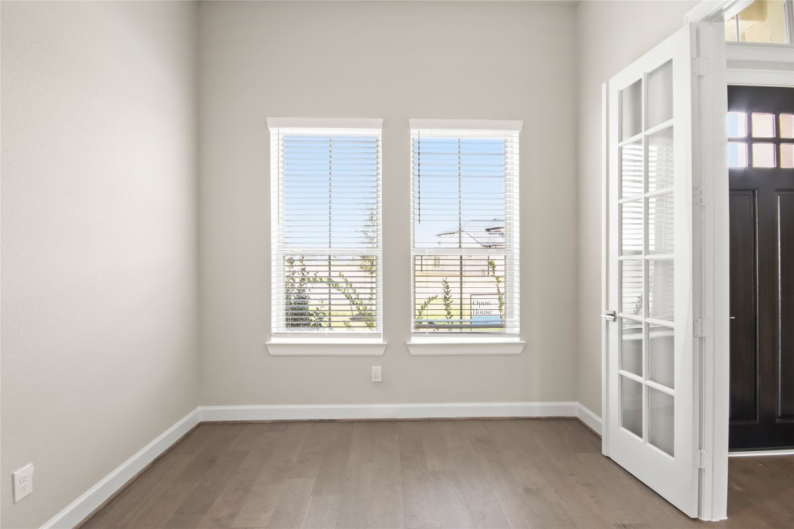 136 Peninsula Point Drive Montgomery, TX 77356 - Photo 3 of 30 an empty room with windows