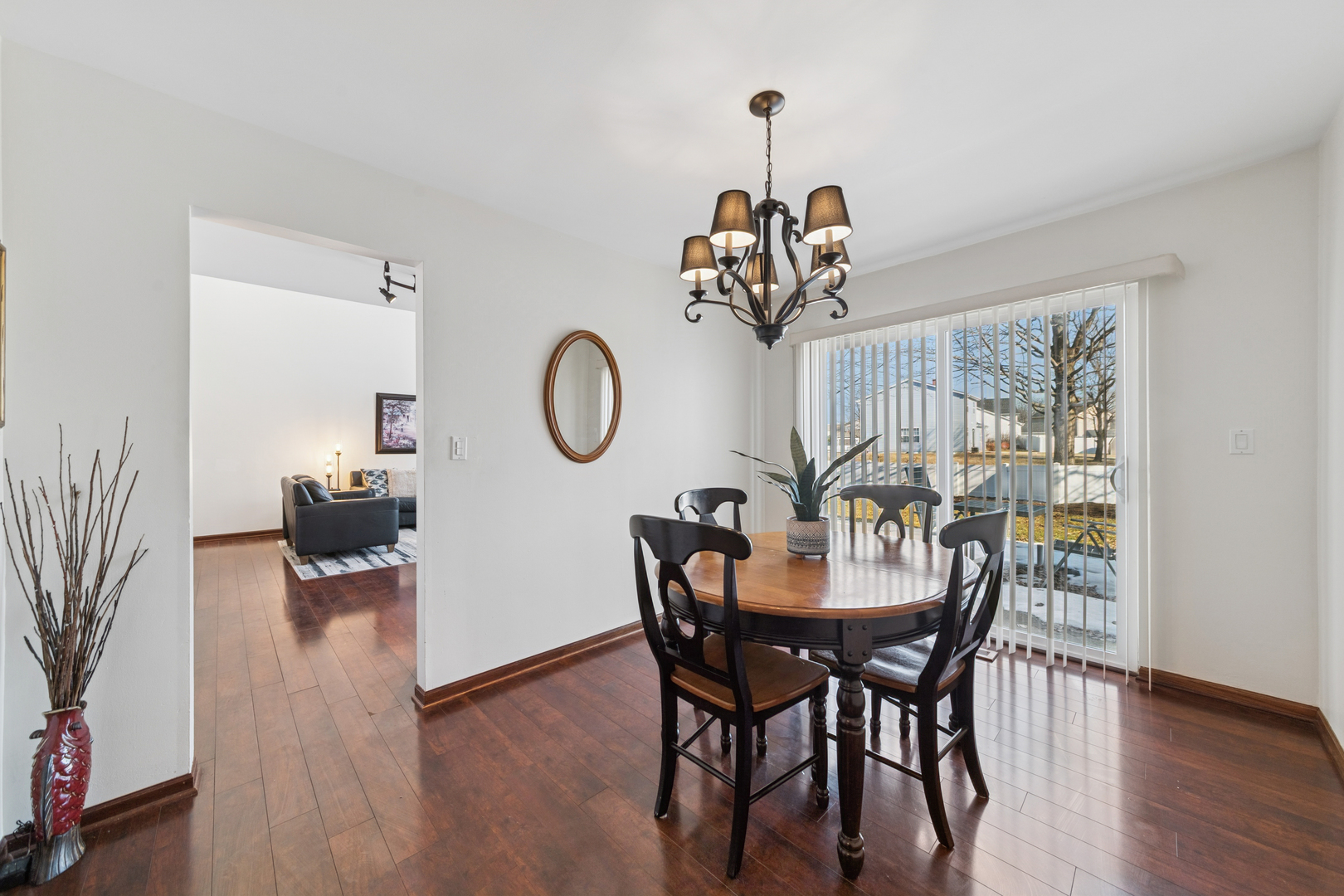 1105 Longford Road Bartlett, IL 60103 - Photo 5 of 20
