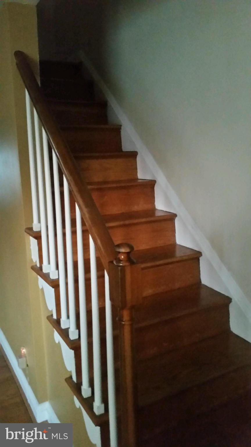 5744 Edgepark Road Baltimore, MD 21239 - Photo 10 of 25 Interior (General)