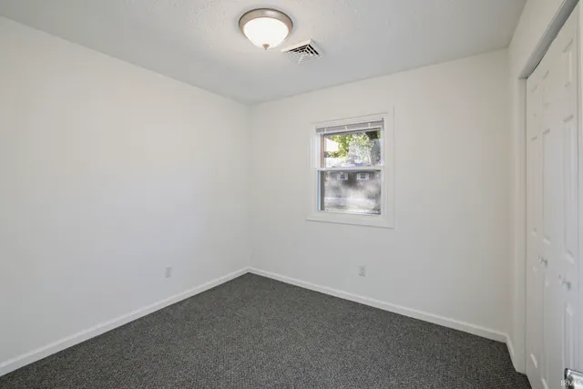 $294,000 | 5236 North Terry Court, Ellettsville, IN 47404