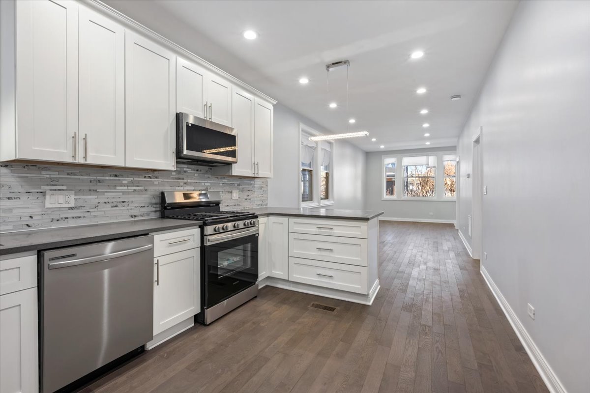 4161 South Wells Street Chicago, IL 60609 - Photo 11 of 22