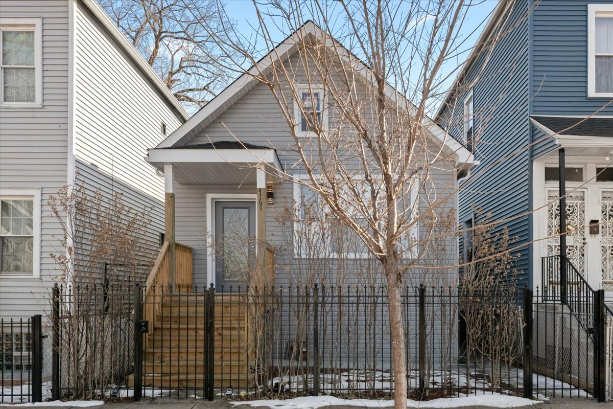 4161 South Wells Street Chicago, IL 60609 - Photo 2 of 22