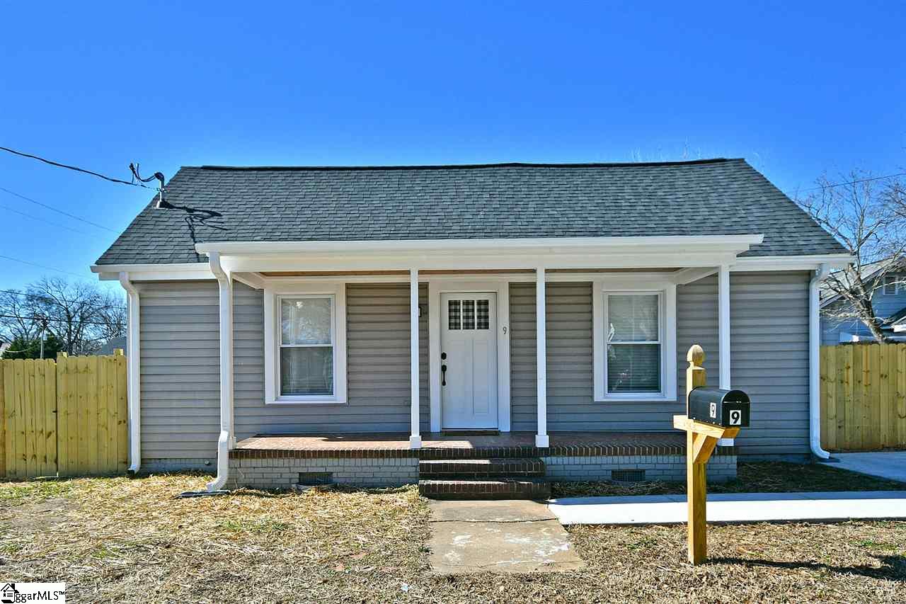 9 6th Street Greer, SC 29651 - Photo 1 of 36 Gallery Image 1