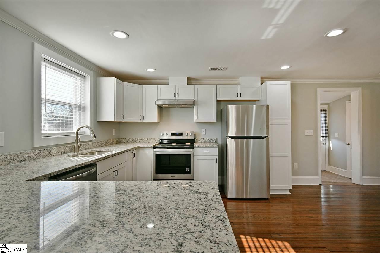 9 6th Street Greer, SC 29651 - Photo 16 of 36 Gallery Image 16