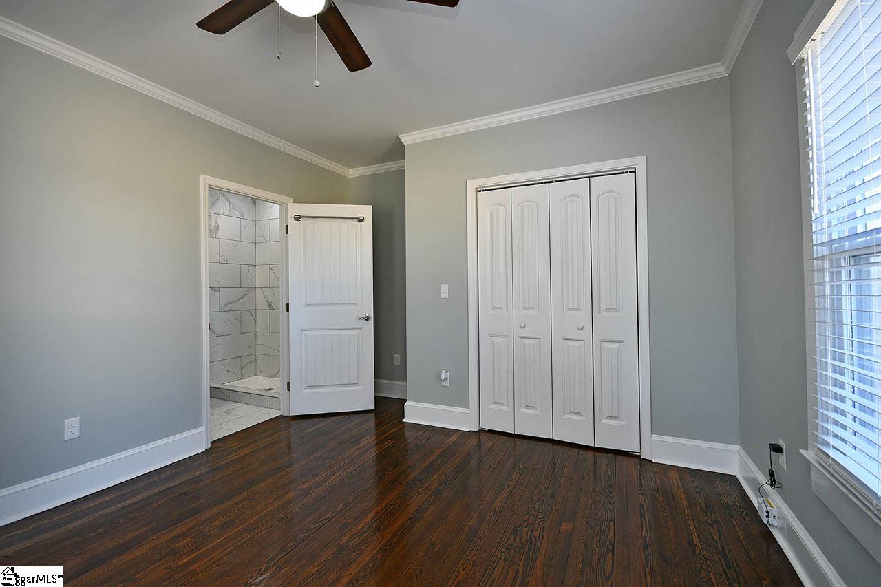 9 6th Street Greer, SC 29651 - Photo 3 of 36 Gallery Image 3