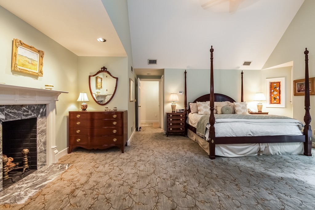 309 Far Reach Road Westwood, MA 02090 - Photo 14 of 30 Gallery Image 14