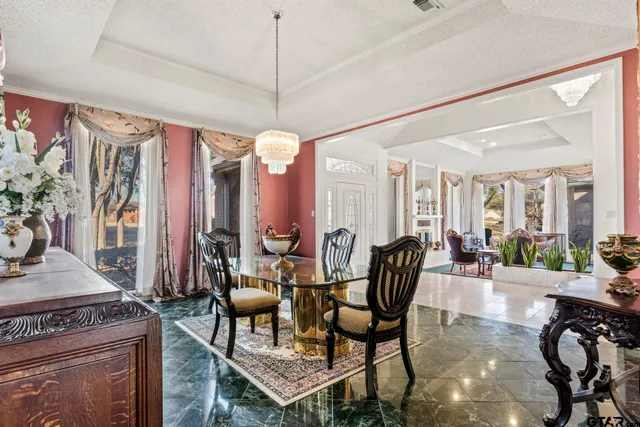 a view of a livingroom and dining room