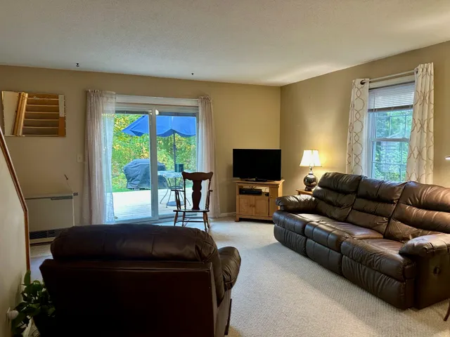 $358,000 | 17 Brickyard Road, Unit 12, Essex Junction, VT 05452