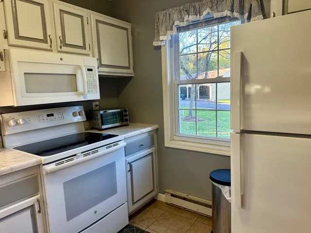 $358,000 | 17 Brickyard Road, Unit 12, Essex Junction, VT 05452