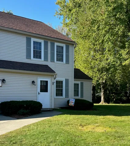 $358,000 | 17 Brickyard Road, Unit 12, Essex Junction, VT 05452