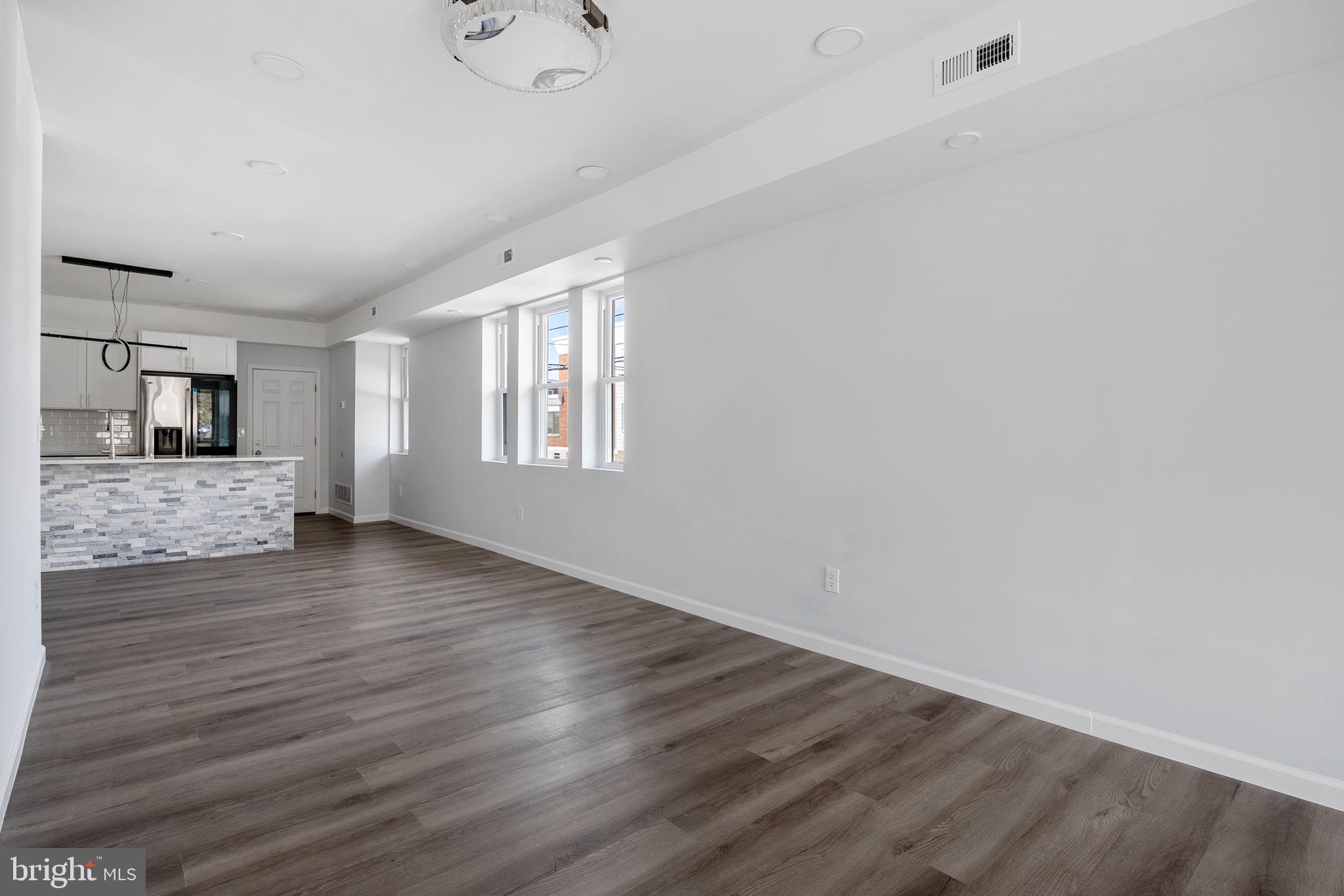 1500 Alcott Street Philadelphia, PA 19149 - Photo 6 of 33