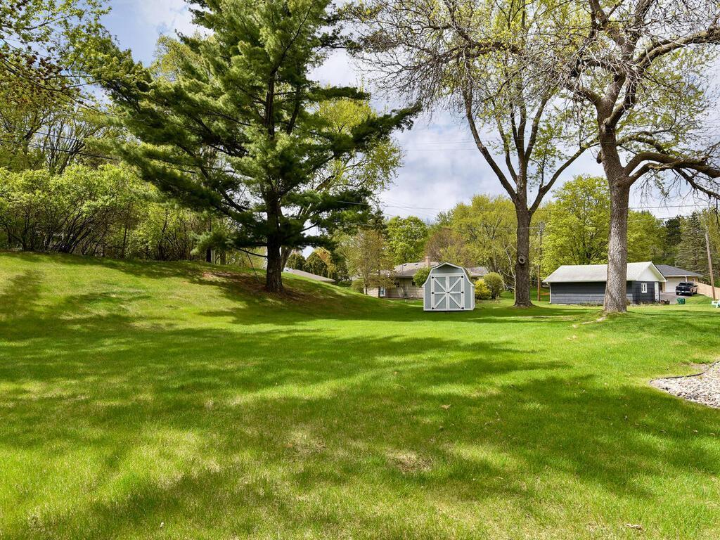 5222 Holiday Road Minnetonka, MN 55345 - Photo 20 of 23 Gallery Image 20