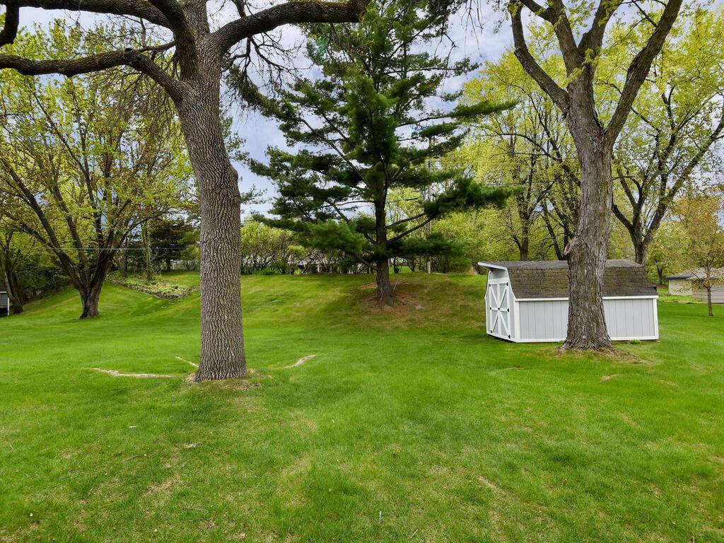 5222 Holiday Road Minnetonka, MN 55345 - Photo 21 of 23 Gallery Image 21