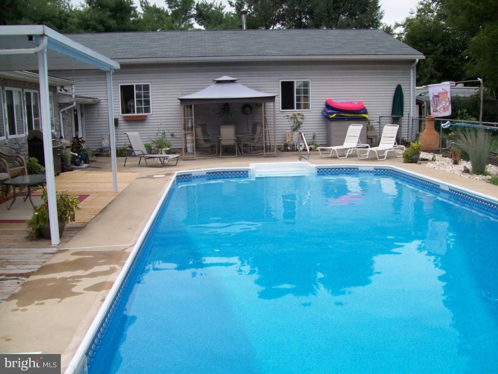112 Bender Mill Road Lancaster, PA 17603 - Photo 10 of 18
