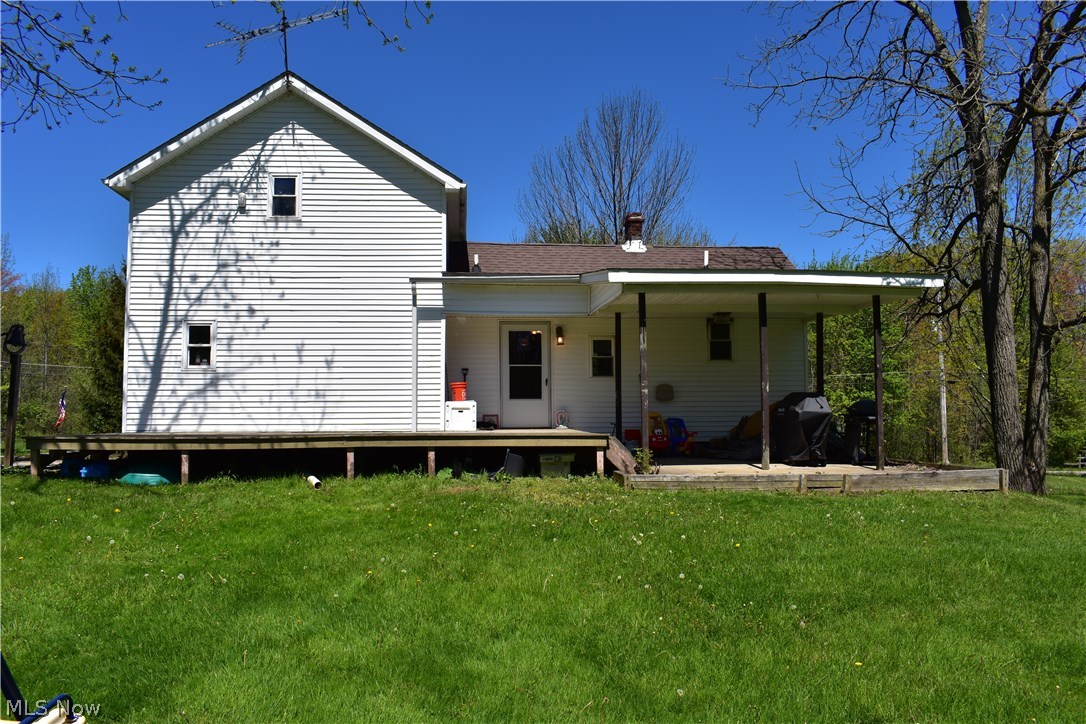 15425 Rock Creek Road Chardon, OH 44024 - Photo 2 of 7