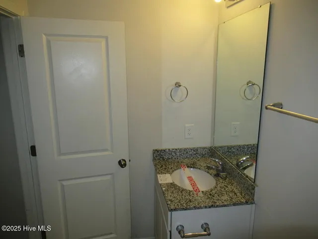 $227,000 | 2100 Deerwood Lane, Kinston, NC 28504