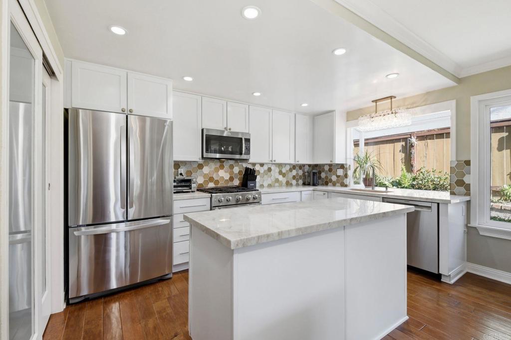 551 Splitrail Drive Encinitas, CA 92024 - Photo 15 of 36