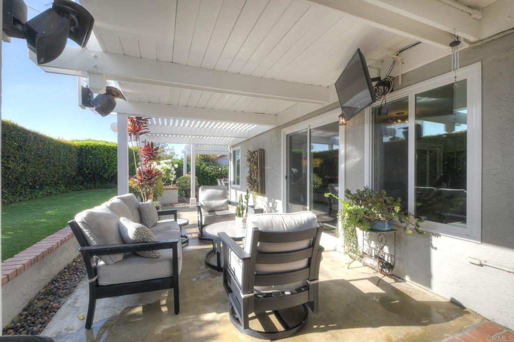 551 Splitrail Drive Encinitas, CA 92024 - Photo 33 of 36