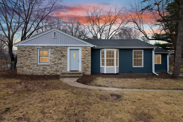 $499,900 | 3401 Meadow Lane, Minnetonka, MN 55345