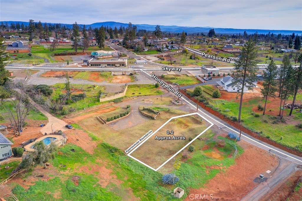 3845 Honey Run Road Paradise, CA 95969 - Photo 7 of 12 a view of a tennis court