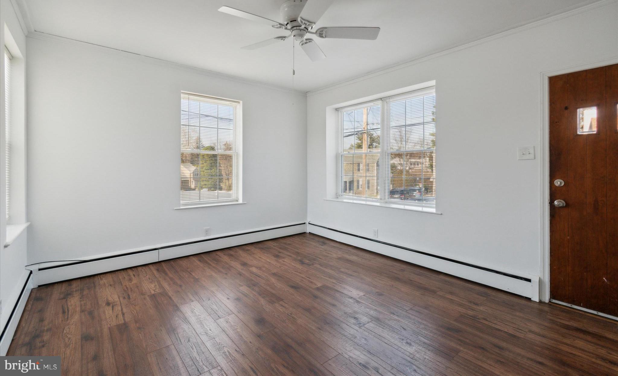 2588 Radcliffe Road Broomall, PA 19008 - Photo 3 of 29 Gallery Image 3