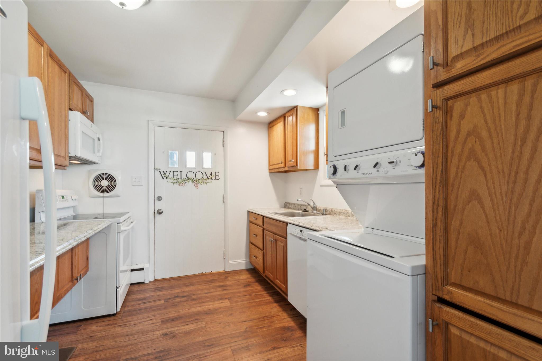 2588 Radcliffe Road Broomall, PA 19008 - Photo 8 of 29 Gallery Image 8
