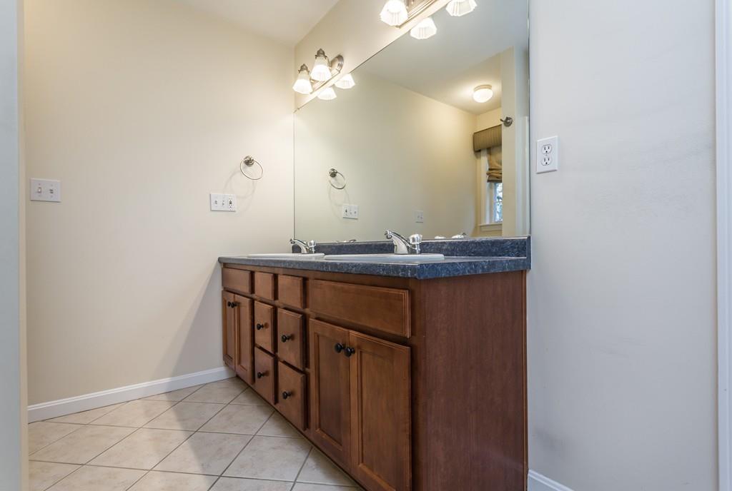 102 Finch Road Raynham, MA 02767 - Photo 14 of 28