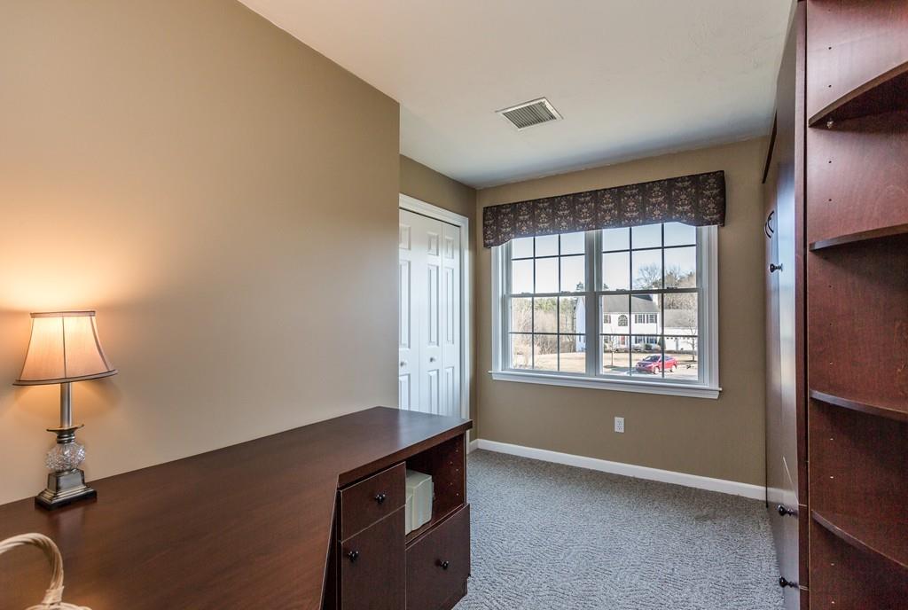 102 Finch Road Raynham, MA 02767 - Photo 17 of 28